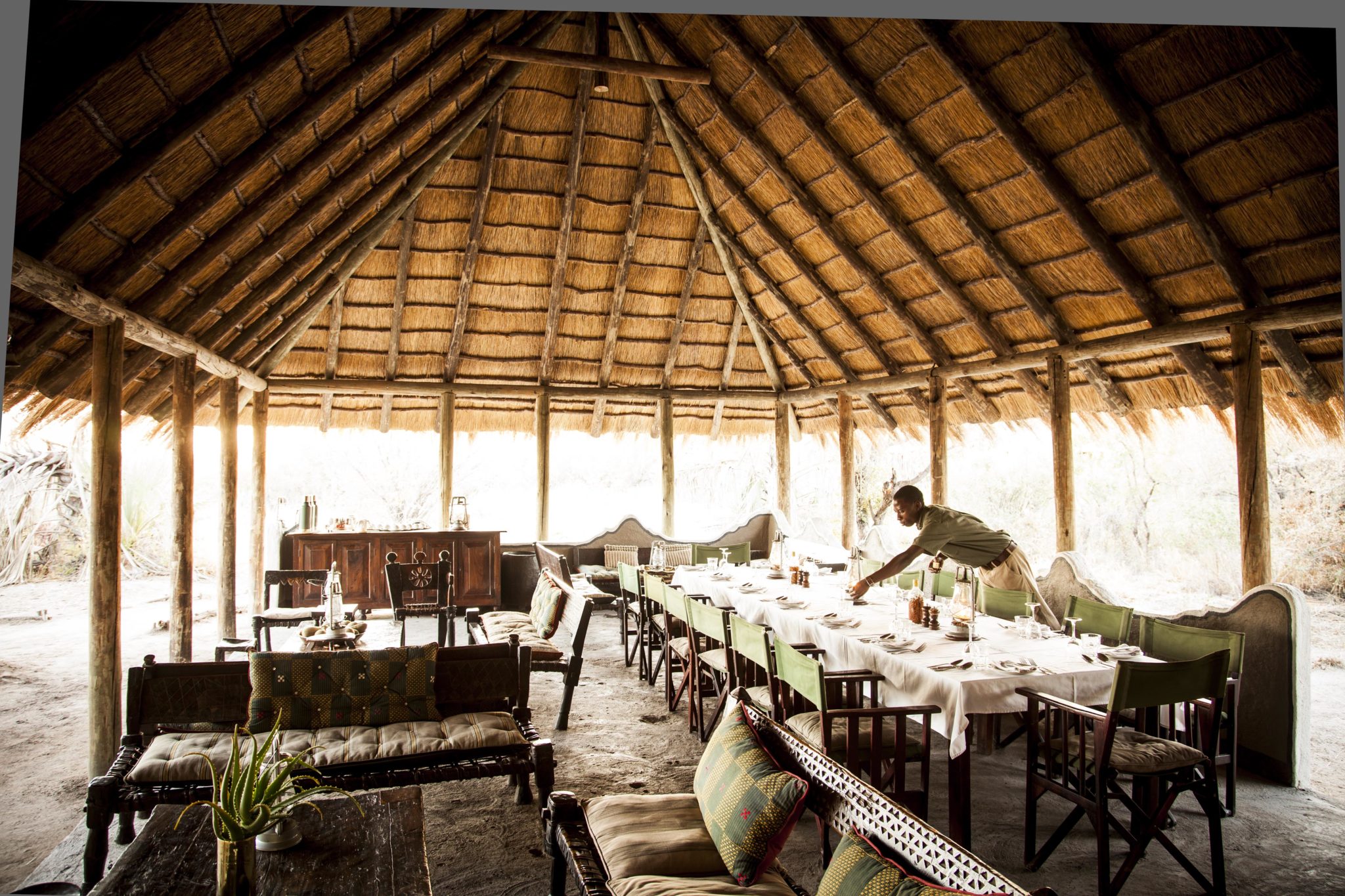 camp kalahari dining