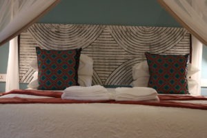 phezulu guest lodge double bed