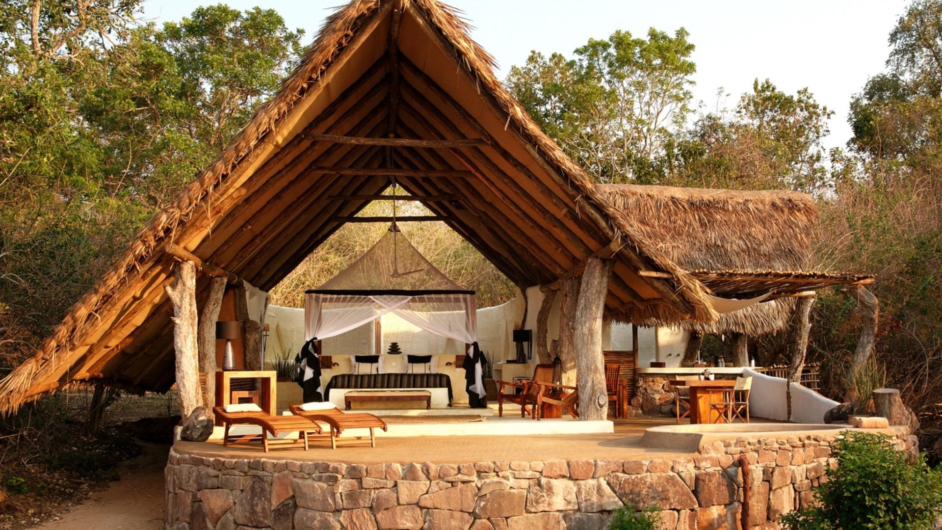 kiba point selous front view