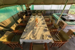 naabi green camp table