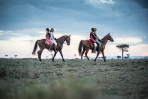Horse Safari Ladies and Masai