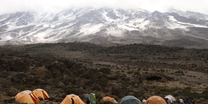 kilimanjaro climbing camp setting