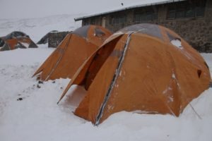 kilimanjaro climbing tents snow