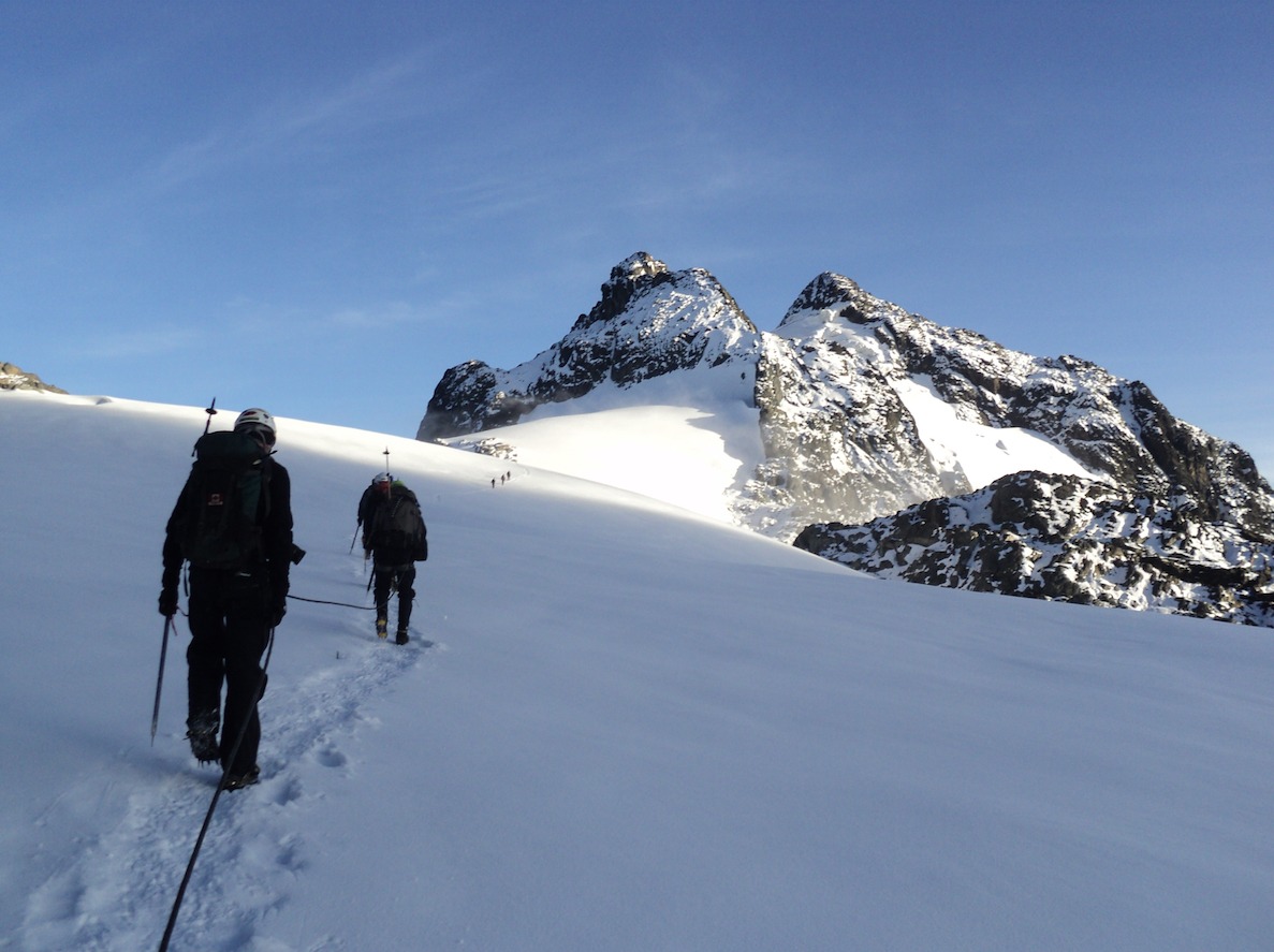 rwenzori trekking uganda summit climb 1