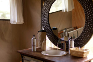 Tanzania Ndutu Wilderness Camp (1)