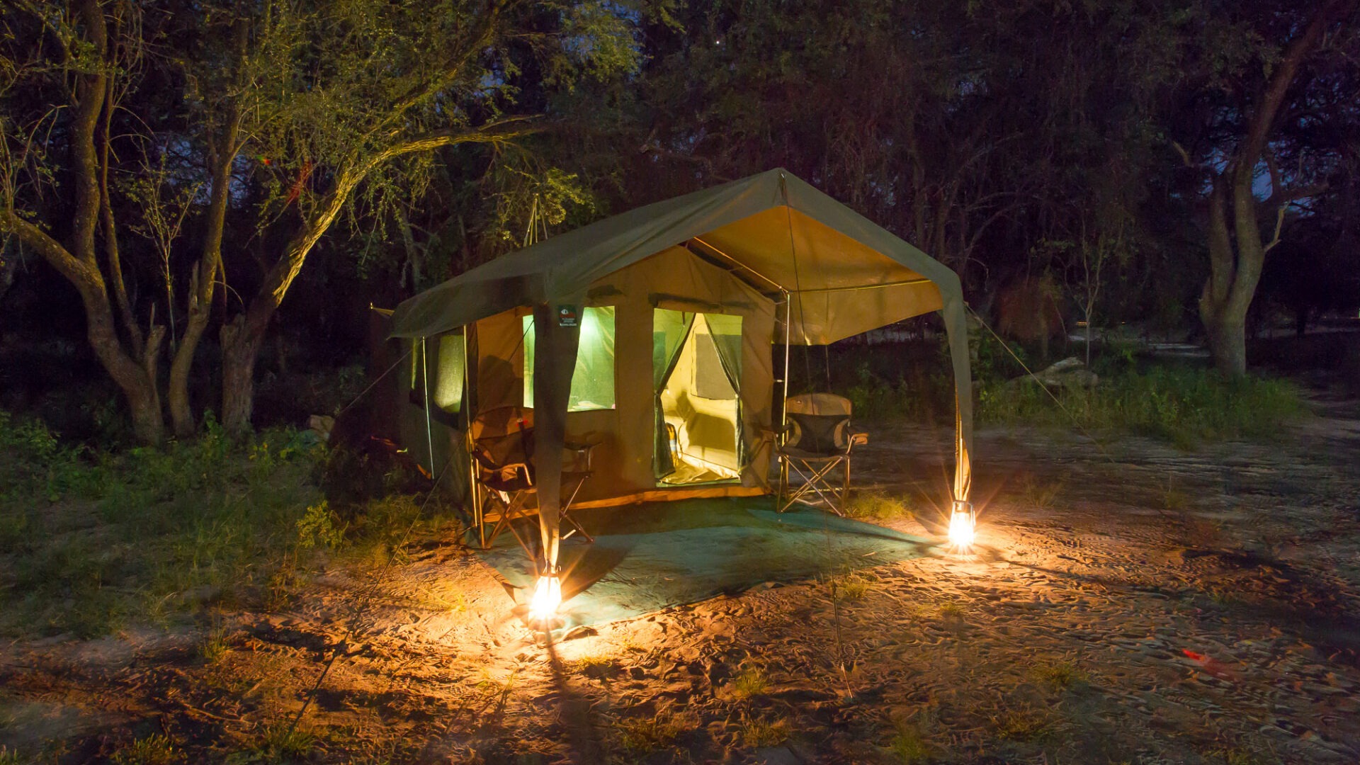 botswana okavango expeditions mobile safaris 17