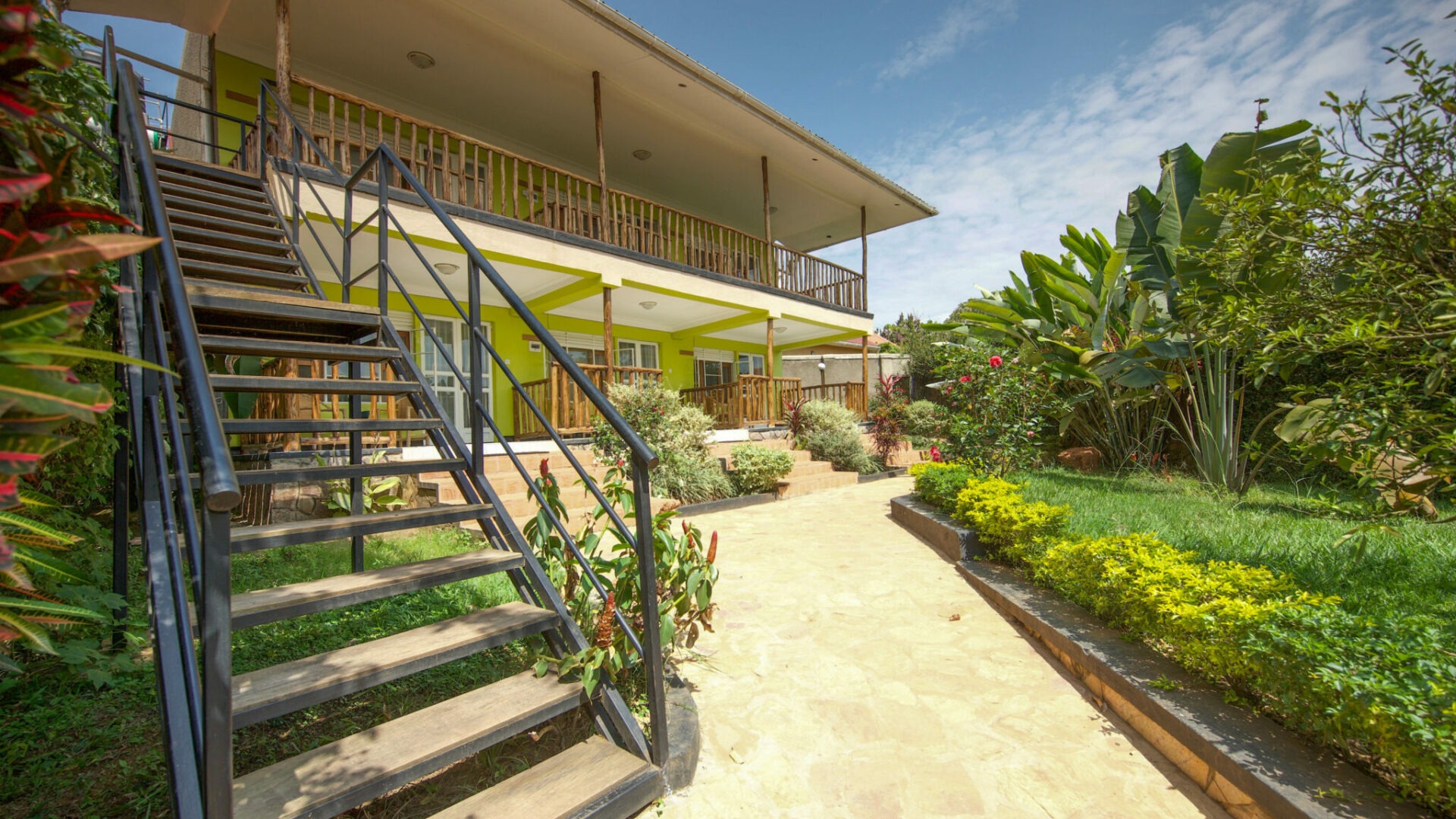 uganda entebbe papyrus guest house 11