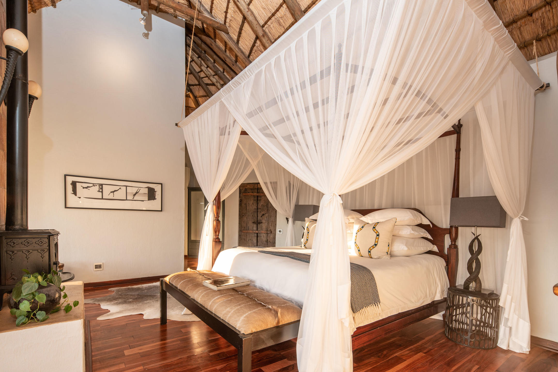 The Royal Madikwe Safari Lodge | SAFARI FRANK