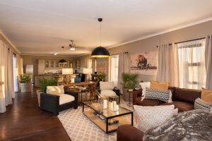 Namibia Etosha Safari House 13