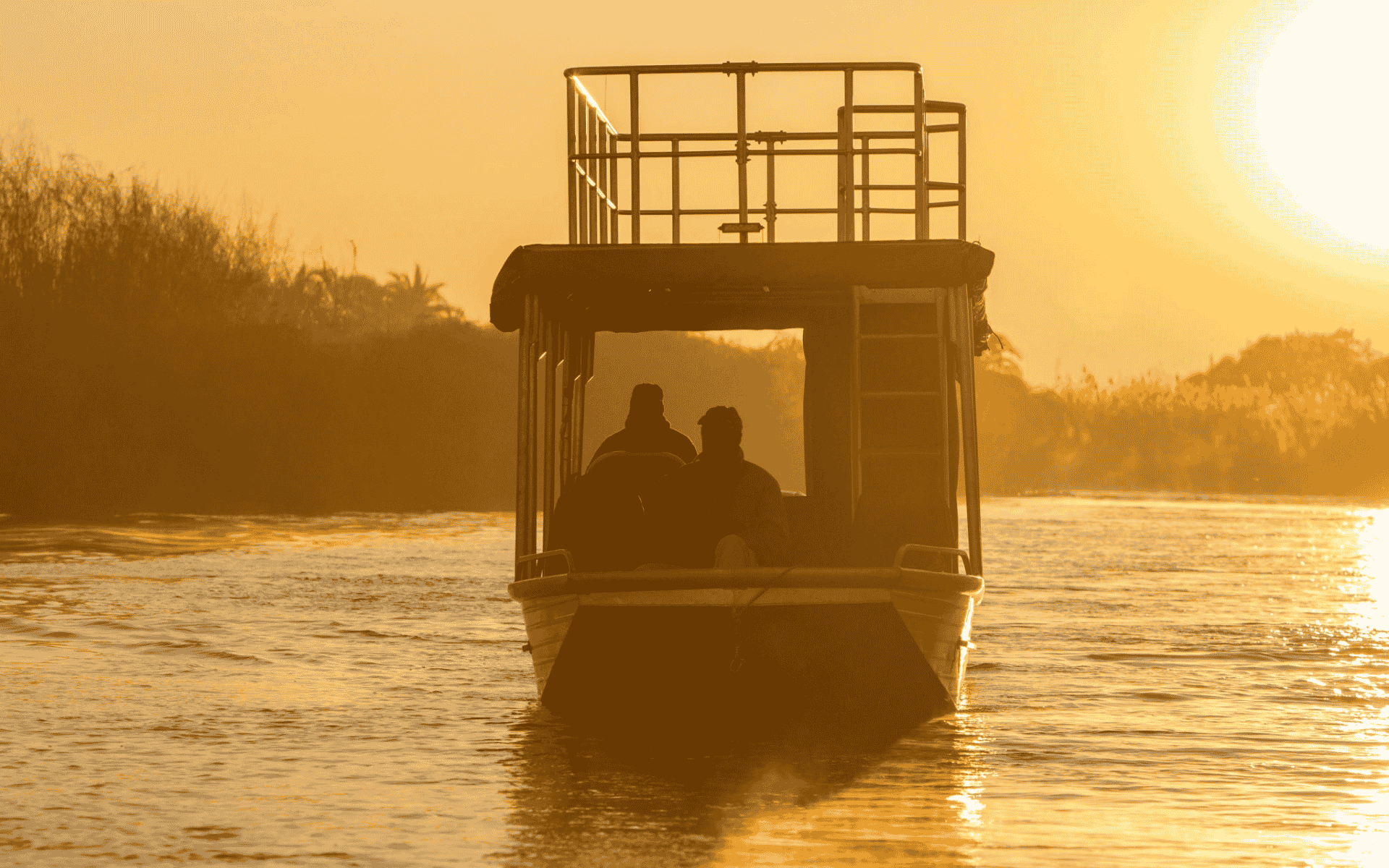 Okavango Delta Boat Safaris